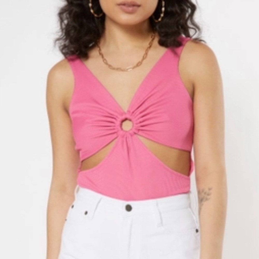 NWOT Rue21 Pink O-Ring Cutout Bodysuit Top